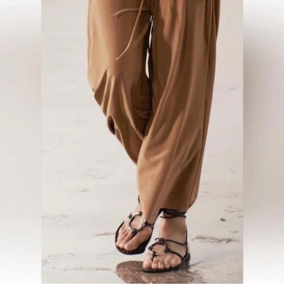 ZARA FLAT LEATHER SANDALS WITH DECORATIVE DETAIL - Picture 3 of 14